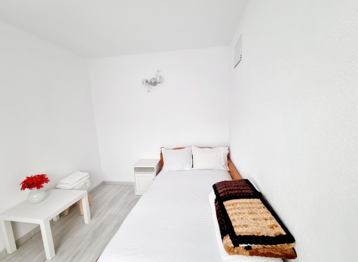 Motel Thessaloniki Сандански Екстериор снимка
