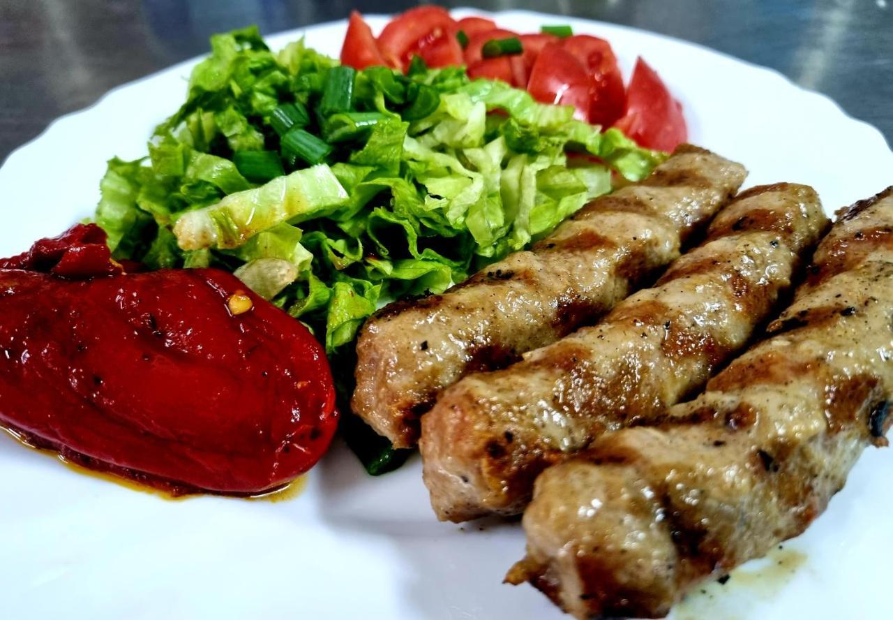 Motel Thessaloniki Сандански Екстериор снимка